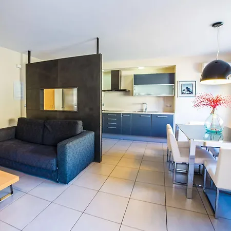 Agi Drugstore Appartement *