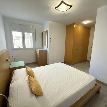 Agi Drugstore Apartment